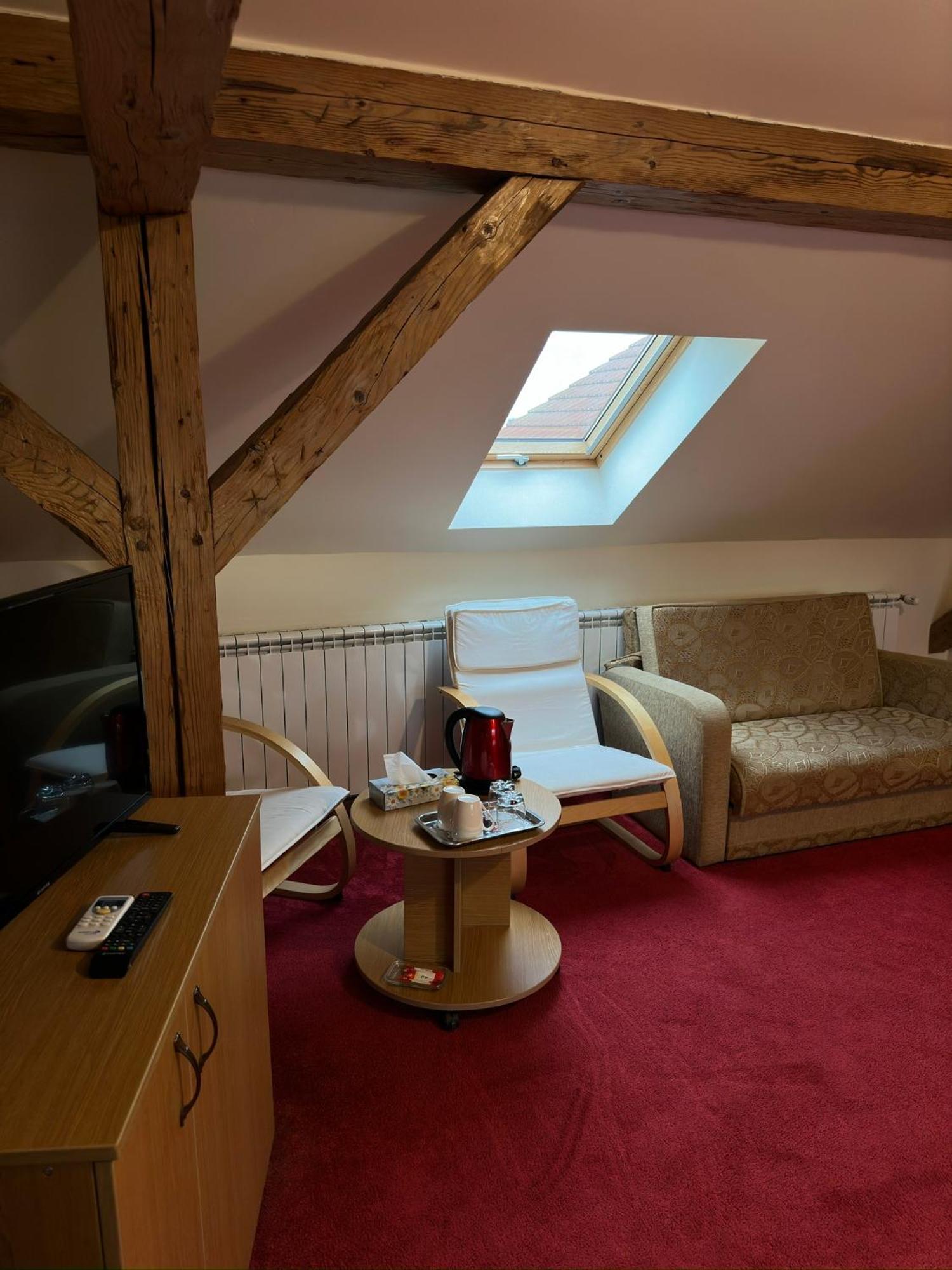 Antique Aparthotel Alba Iulia Zewnętrze zdjęcie