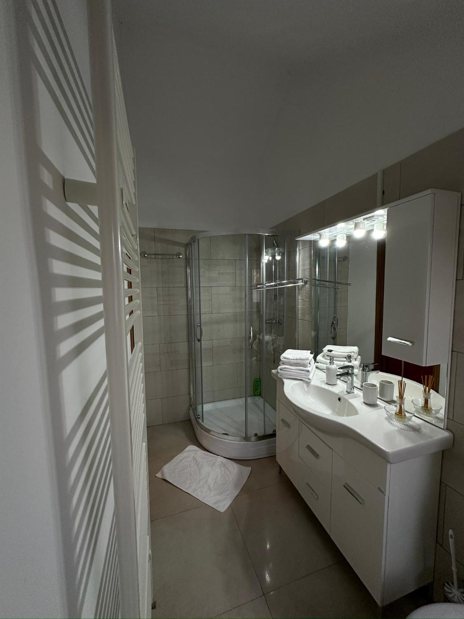 Antique Aparthotel Alba Iulia Zewnętrze zdjęcie