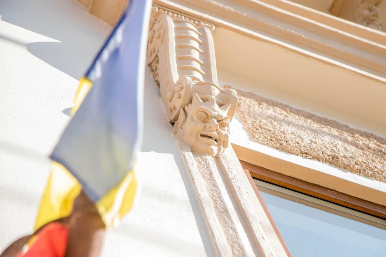 Antique Aparthotel Alba Iulia Zewnętrze zdjęcie