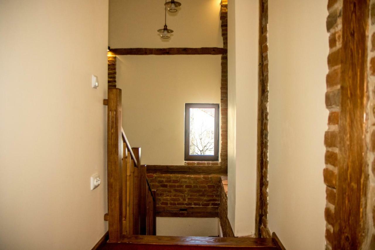 Antique Aparthotel Alba Iulia Zewnętrze zdjęcie