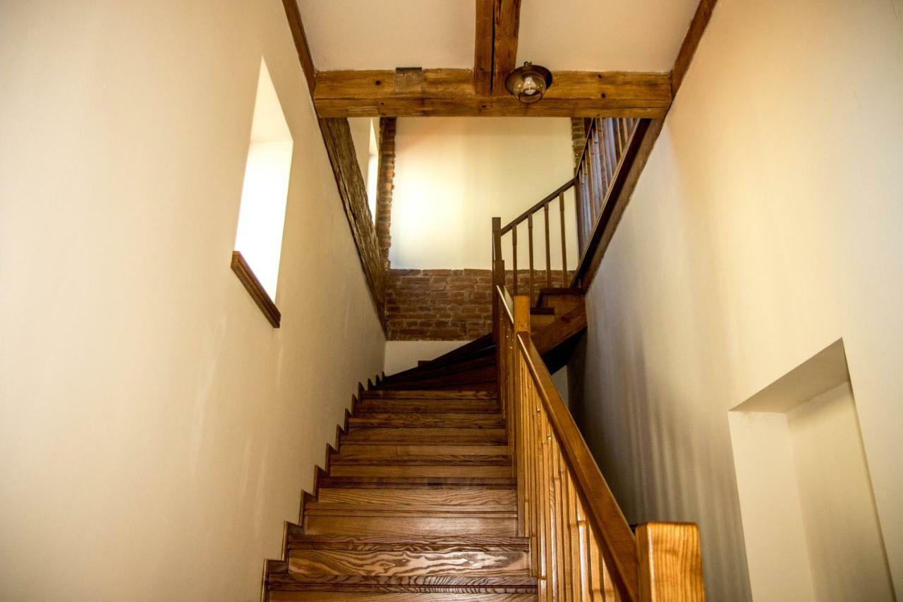 Antique Aparthotel Alba Iulia Zewnętrze zdjęcie