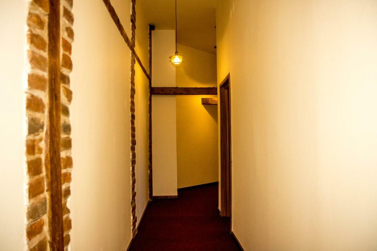 Antique Aparthotel Alba Iulia Zewnętrze zdjęcie